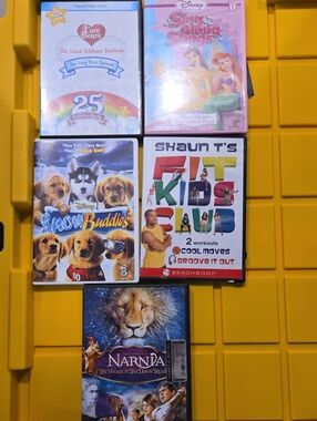 Beachbody Shaun T Fit Kids Club DVD - White, Red, Green, Blue, Yellow